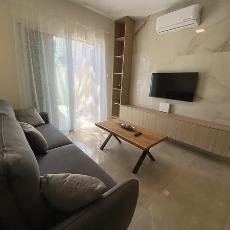 Seaside Luxury Flat In Harbour Tourist Area Apartment
