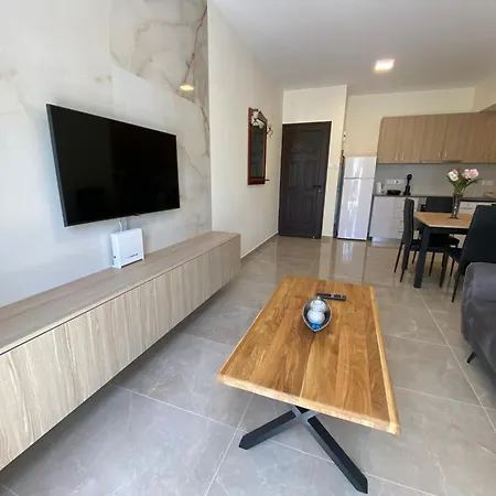 Seaside Luxury Flat In Harbour Tourist Area *