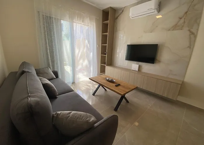 Seaside Luxury Flat In Harbour Tourist Area Apartamento