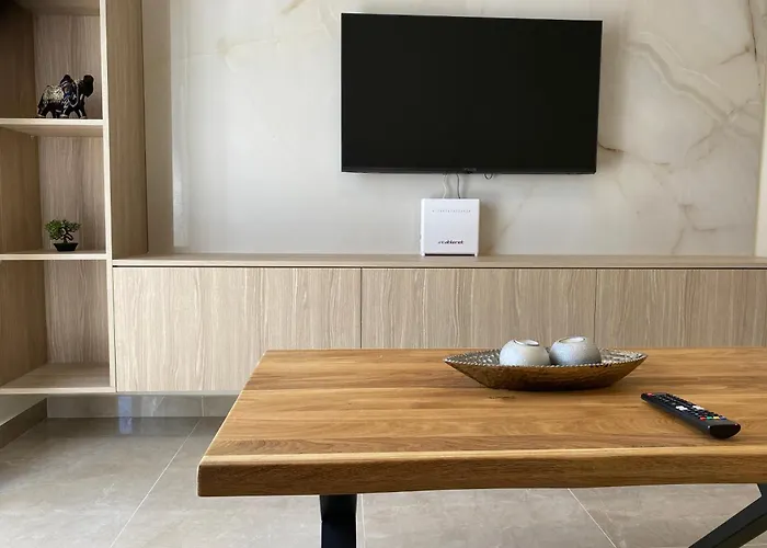 Seaside Luxury Flat In Harbour Tourist Area Apartamento *