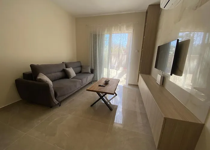 Seaside Luxury Flat In Harbour Tourist Area