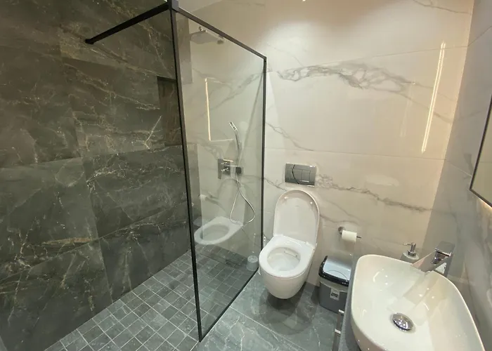 Seaside Luxury Flat In Harbour Tourist Area *