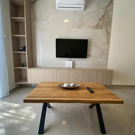 Seaside Luxury Flat In Harbour Tourist Area