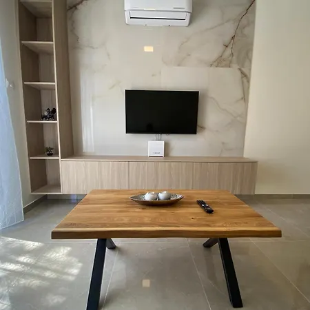 Seaside Luxury Flat In Harbour Tourist Area 아파트 *