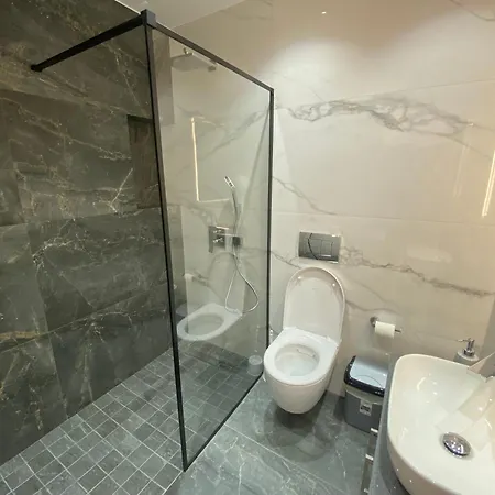 Seaside Luxury Flat In Harbour Tourist Area *